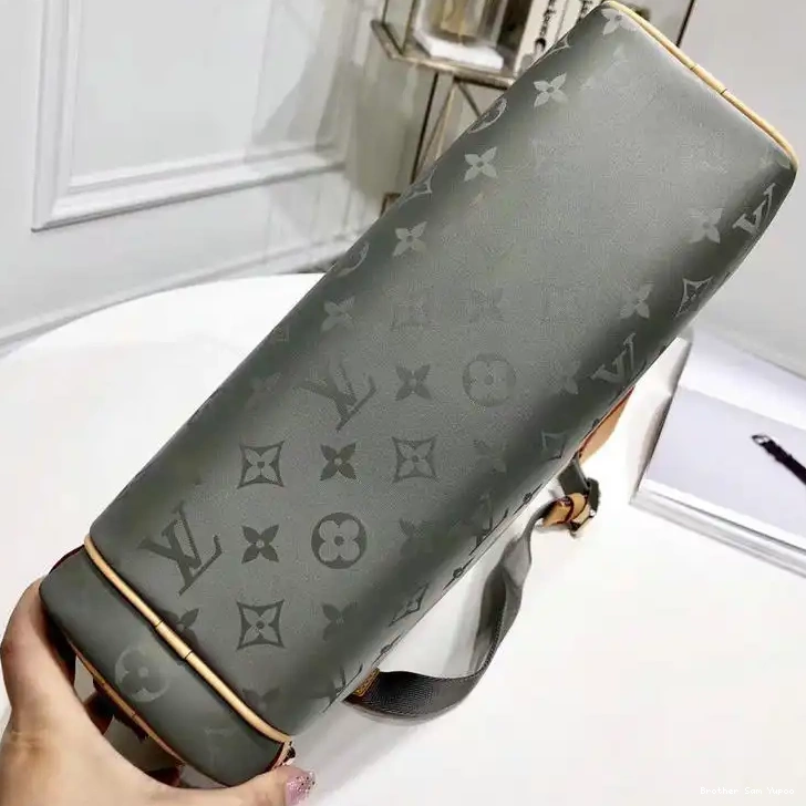 Brother Sam Yupoo 19T1L0590 LV Bags 0414